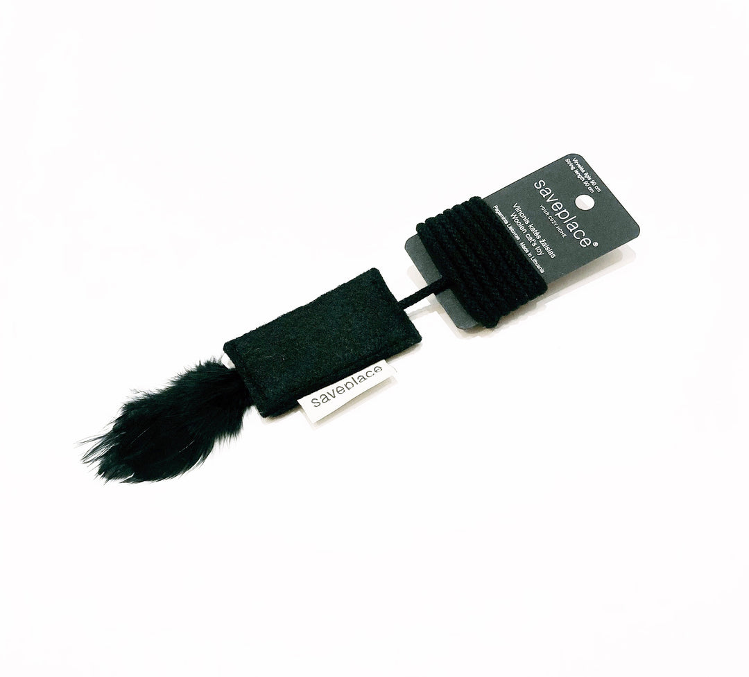 NIGHT Saveplace® black artificial wool cat toy with feathers